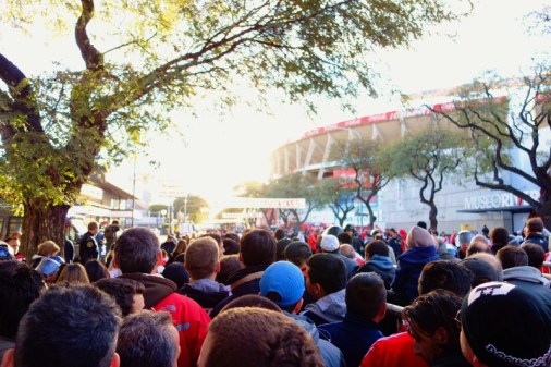 Getting into a River Plate game