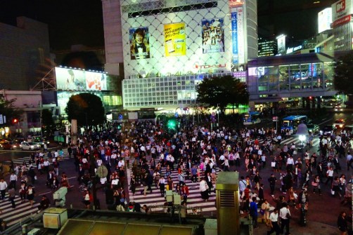 Shibuya Crossing (Tokyo, Japan)